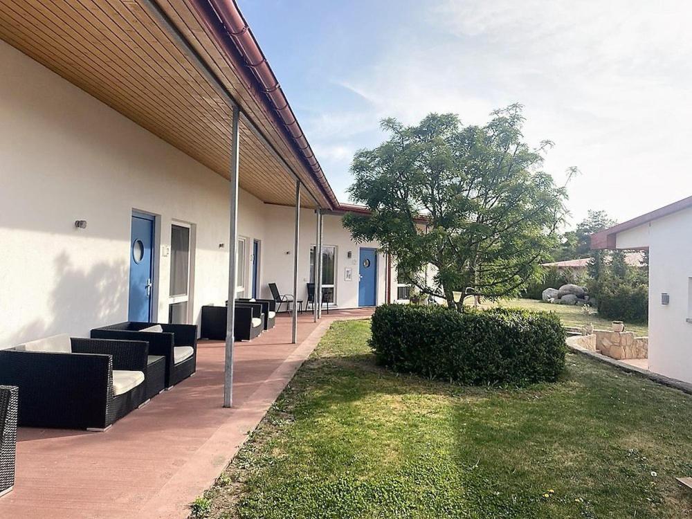 Froejel Resort & Spa Экстерьер фото
